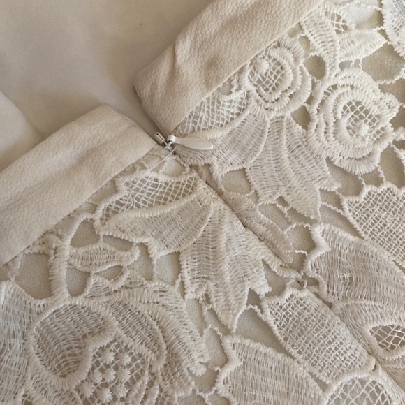 Heartloom Lace Skort - Picture 4 of 5